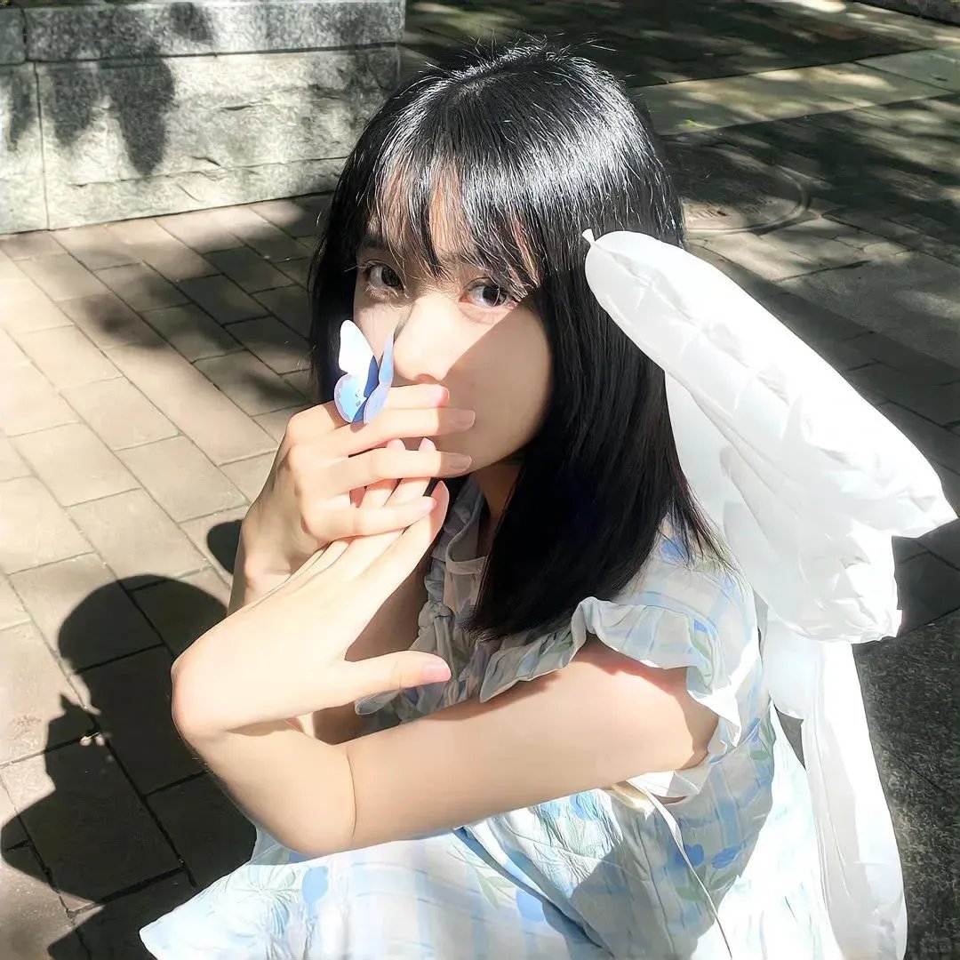 海滩春色